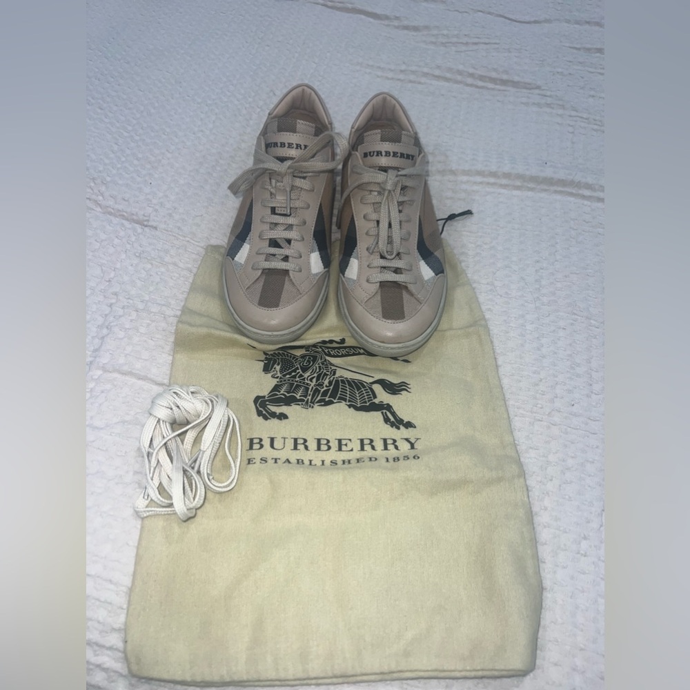 Burberry Sneakers